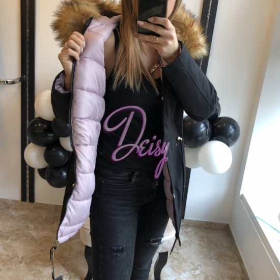 Divpusējā parka, viena puse melna, otra maigi violeta Divpusējā parka, viena puse melna, otra maigi violeta